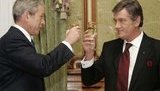 Янукович с утра выпил с Ющенко и Бушем за ПДЧ в НАТО