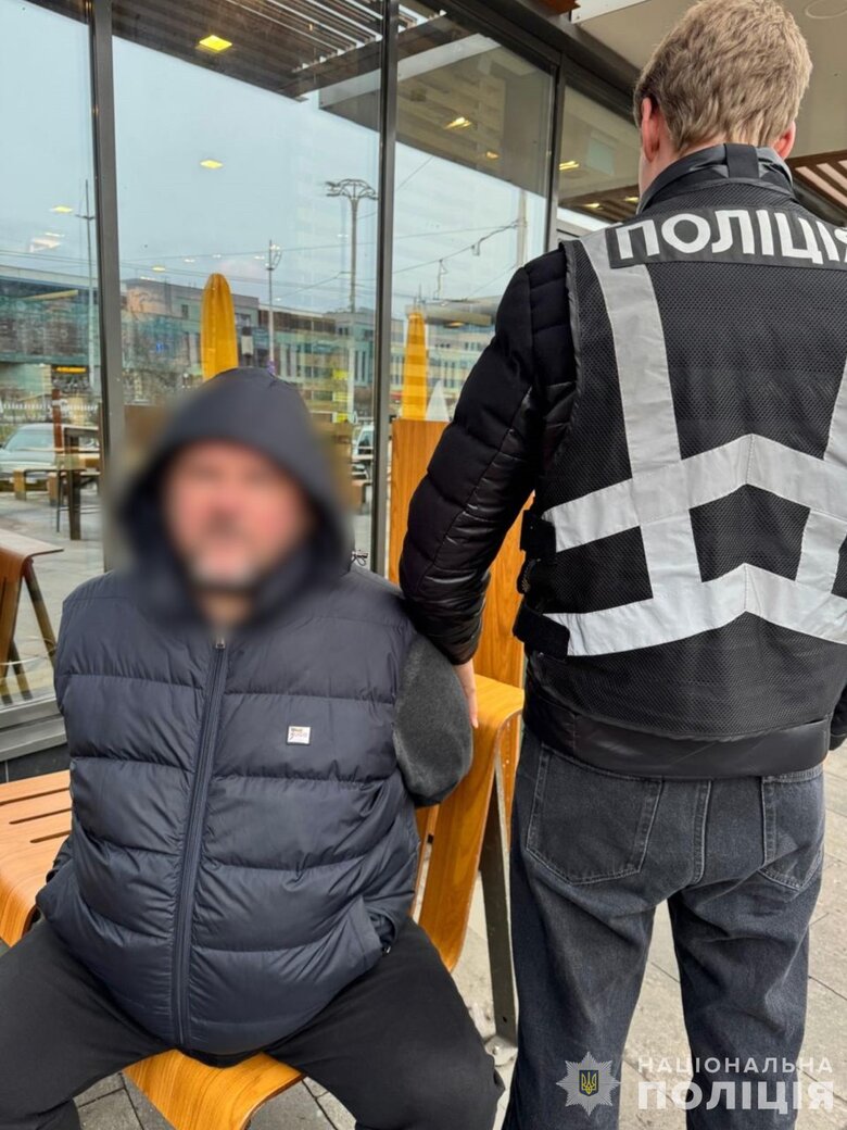 За вимагання в лікаря $7 тис. неіснуючого боргу затримано банду