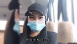 "Ми закрили штору, щоб люди нас не бачили, і в цей момент якраз прилетів камінь у вікно", - українка розповіла про дорогу в Нові Санжари