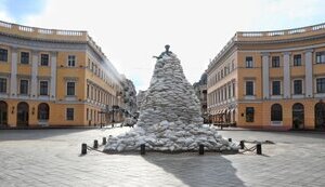 На Одещині заборонили феєрверки та автомобілі без глушника