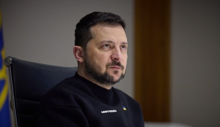 "Уяви собі - президент у полоні? Тренуюсь, щоб відстрілюватись від росіян", - Зеленський. ВIДЕО