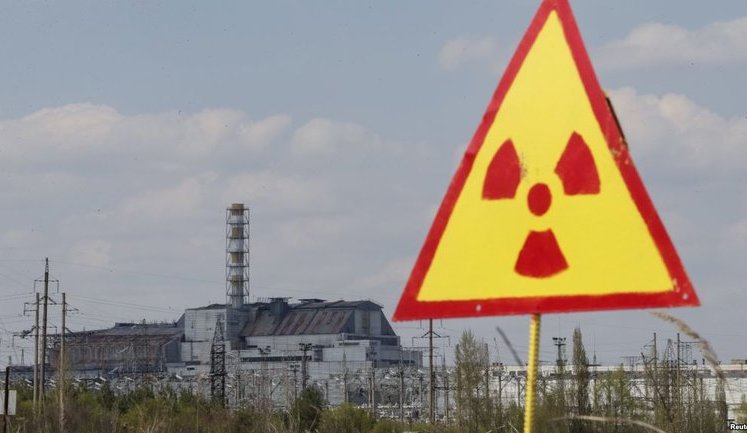 Чорнобильці заблокували рух на вул. Грушевського в центрі Києва: вимагають від Кабміну пільг. ФОТОрепортаж (оновлено)