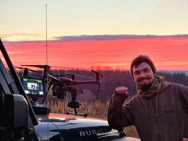 Продать гараж на Соломе: история аэроразведчика Феликса Куртанича, погибшего за Украину 01