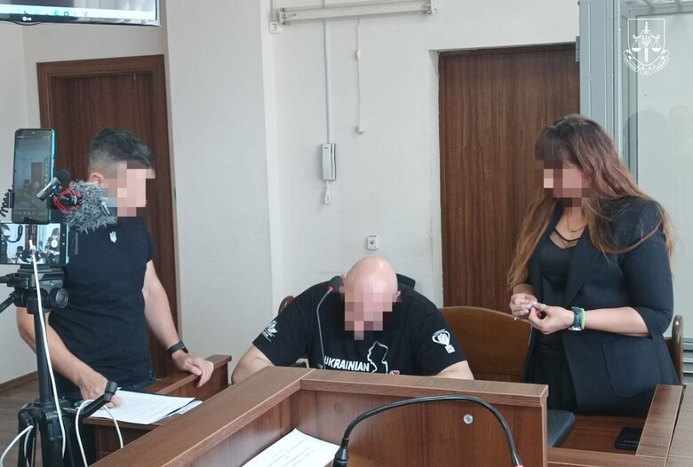 Злочини проти Майдану