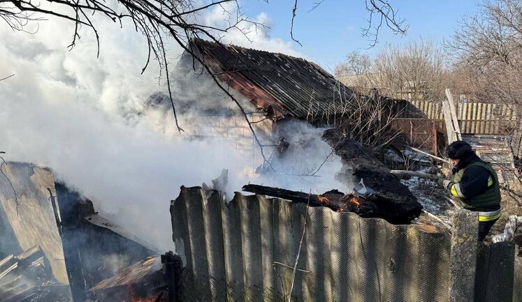 Ворог завдав 8 авіаударів по Гуляйполю: пошкоджено будинки. ФОТОрепортаж