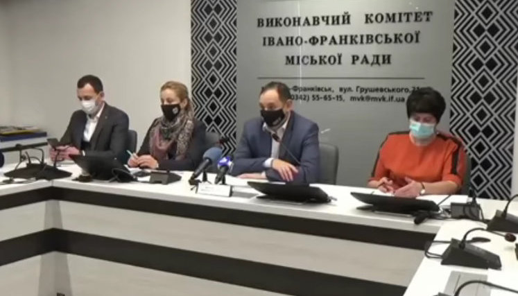 Мер Івано-Франківська Марцінків пожартував про потопельника: Поплавати пішов додому, спливе сам. ВIДЕО