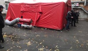 Герой Украины полковник Собко рассказал об очередях на прием из-за COVID-19 в Главном военном госпитале. ФОТОрепортаж
