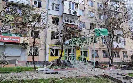 Трьох волонтерів поранено внаслідок атаки РФ на Херсон