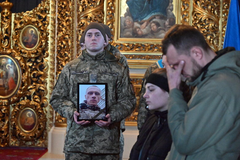 Прощання із Анастасією Мар'янчук та Денисом Дайнеком