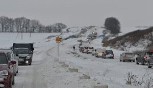 Consequences of bad weather in Ukraine: in Odesa, 100-meter pipe collapsed at one of boiler houses, 437 settlements were cut off in Poltava region. PHOTOS