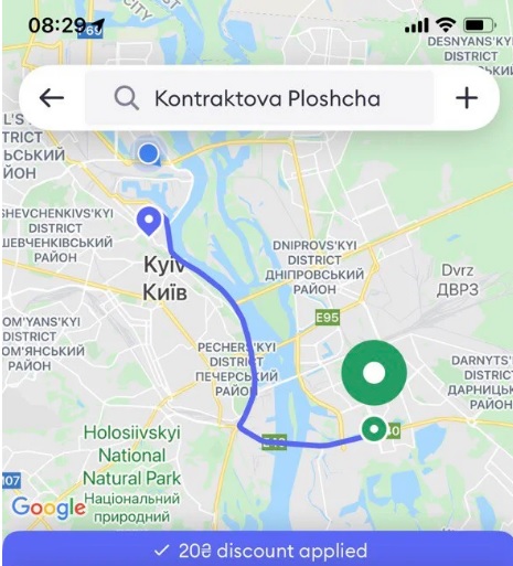 Космічні ціни на таксі в перший день жорсткого карантину в Києві: вранці вартість поїздки досягала 900 грн 01