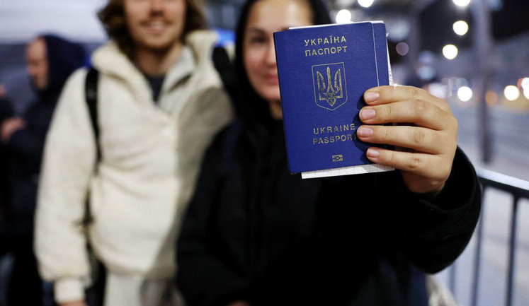 Японія послабила візові вимоги для громадян України