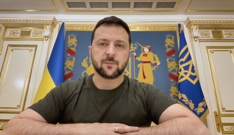 300 мільярдів доларів заморожених активів РФ слід використати на підтримку України. Очікуємо відчутного прогресу цього року, - Зеленський