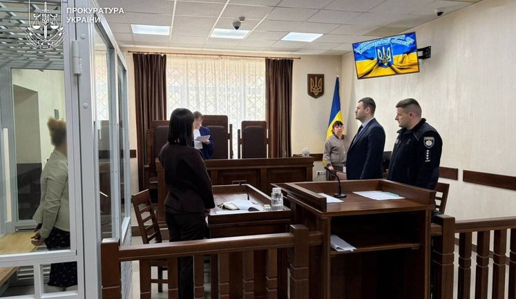 На Закарпатье женщина за 1000 долларов сдала в аренду собственных детей для попрошайничества. ФОТО