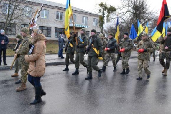 С погибшим в зоне АТО воином батальона имени генерала Кульчицкого Мирославом Сливкой простились на Хмельнитчине 03