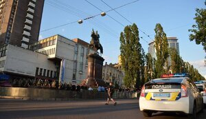 памятник,щорс