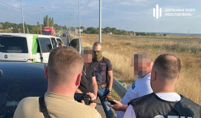 хабарник викупляв мобілізованих із тцк