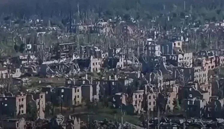 Chasiv Yar reduced to ruins after Russian shelling: aerial reconnaissance troops of 18th NGU Brigade show destroyed city. VIDEO