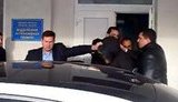 Сына французского Президента вывозят из одесской больницы.+ ВИДЕО.