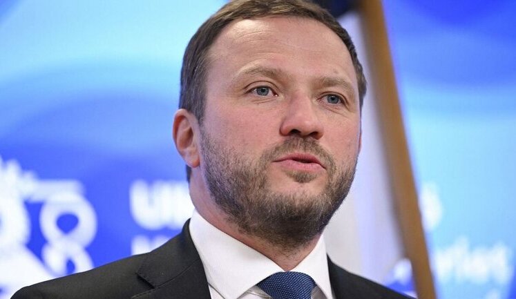 Трамп має можливість стати "Черчиллем нашого часу", - глава МЗС Естонії Цахкна