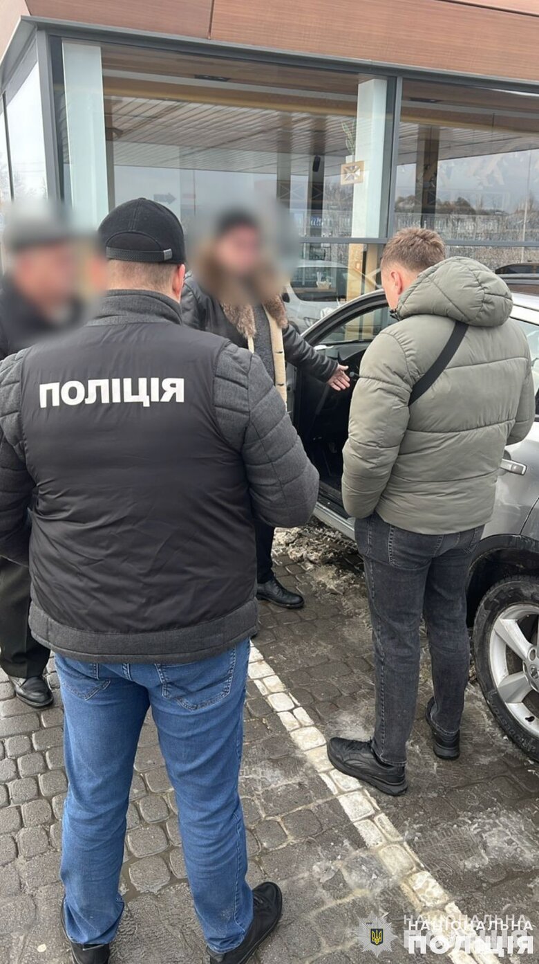 На Львівщині затримали посадовців міськради за корупцію