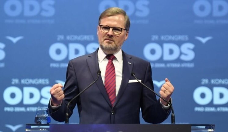 Чехія підготувалася до припинення транзиту російської нафти через Україну, – прем’єр-міністр Фіала