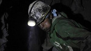 В связи с гибелью горняков на шахте имени Засядько 5 марта в стране объявлен траур, - указ Президента
