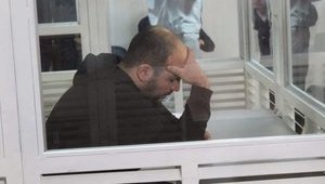 Один из подозреваемых в нападении на одесского активиста Михайлика пытался покончить с собой в СИЗО, - адвокат