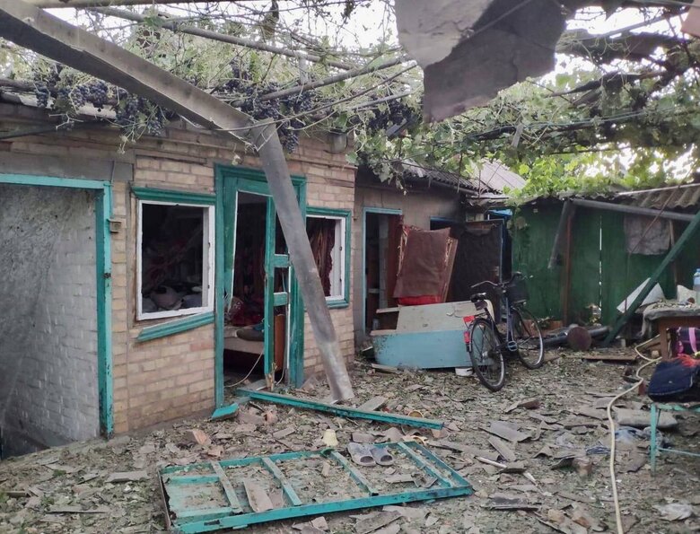 Occupiers set fire to Dnipro, Nikopol, and Kryvy Rih districts of Dnipropetrovsk region. They hit with rockets, Hrad and Uragan, - Reznychenko 04