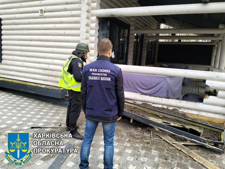 Наслідки обстрілу смт Печеніги на Харківщині, пошкоджено житлові будинки 07