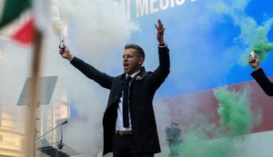 Если Путин мне позвонит, я возьму трубку и призову прекратить войну, - Мадяр