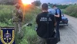 Військовослужбовця затримали під час збуту викраденого арсеналу боєприпасів на Одещині, - Офіс генпрокурора. ФОТОрепортаж
