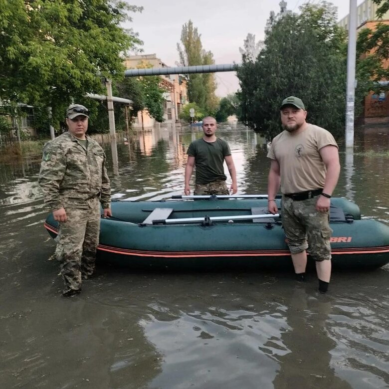 На Херсонщині, рятуючи людей, загинув воїн Володимир Кавуліч 03