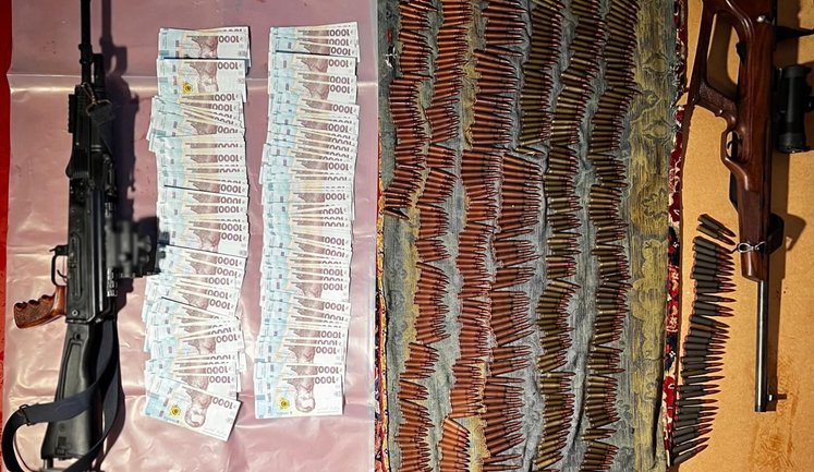 Викрито угрупування, яке хотіло продати одну із найбільших партій "трофейної" зброї за час війни. ФОТОрепортаж