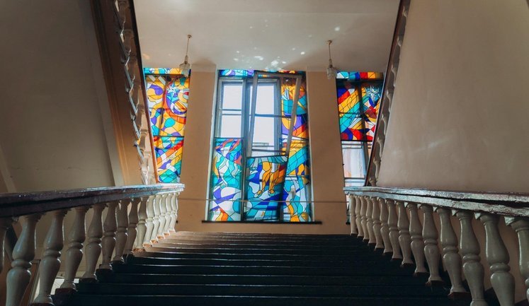 Нічний удар РФ по Дніпру: пошкоджено будівлі двох університетів, є двоє поранених. ФОТОрепортаж