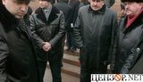 В Киеве оппозиция уже намитинговалась и разбирает сцену