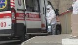 Швидкі, респіратори, носилки: робота інфекційного відділення Олександрівської лікарні. ФОТОрепортаж