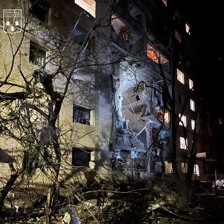 Sumy KAB strike hits apartment building; people may be trapped
