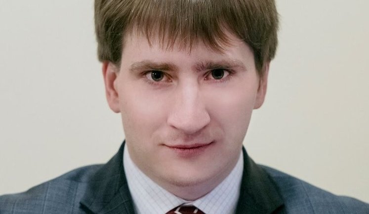 Главі апарату КМДА Бондаренку вручили підозру в підробці диплома ЛНУ імені Франка