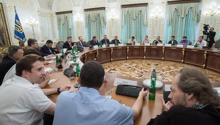 Poroshenko and NGO's discussed constitutional reform. PHOTOS