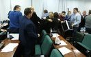 Scuffle at Lutsk City Council: lawmakers put up fight while leasing out land plot. VIDEO