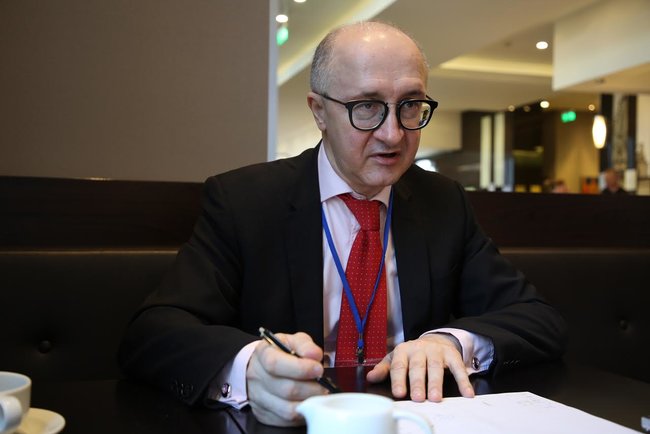 У всіх правників зараз унікальний шанс стати частиною Антикорупційного суду 01