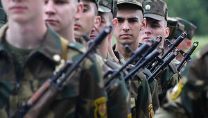 Беларусь объявила о проведении военных сборов на границе с Россией