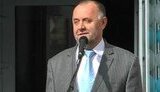 Заместитель Хмельницкого губернатора агитирует за Партию регионов: "Ну, шо вам жалко підтримати?". + ВИДЕО
