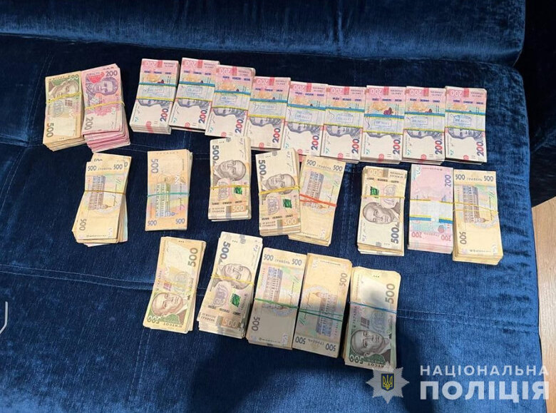 Річний прибуток у 135 млн грн: Нацполіція викрила наркоугруповання у трьох областях України 03