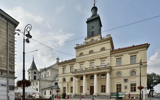 Мерія Любліна зняла український прапор із будівлі ратуші, - ЗМІ
