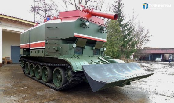 Військовослужбовці отримали 4 пожежні танки 01