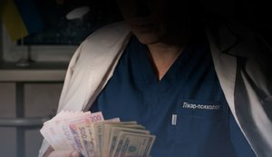 На Хмельниччині психологиня за гроші обіцяла вирішувати питання з ТЦК