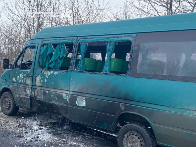 Россияне обстреляли маршрутки в Запорожской области