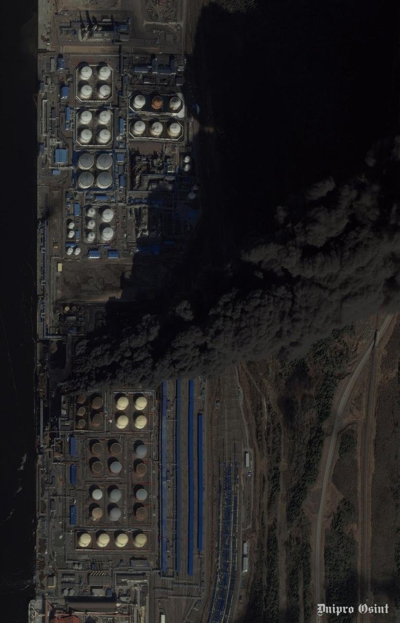 Супутникові знімки порту Усть-Луга